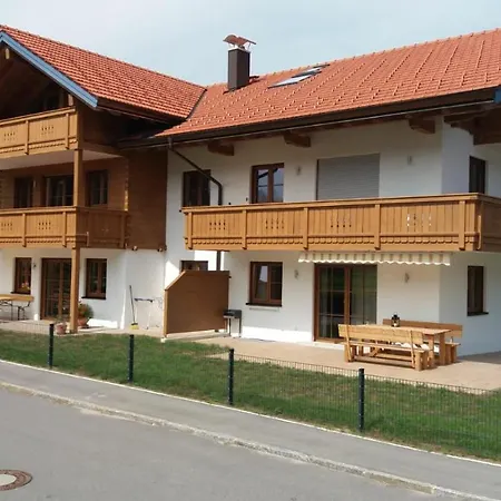 Fuchs Apartment *